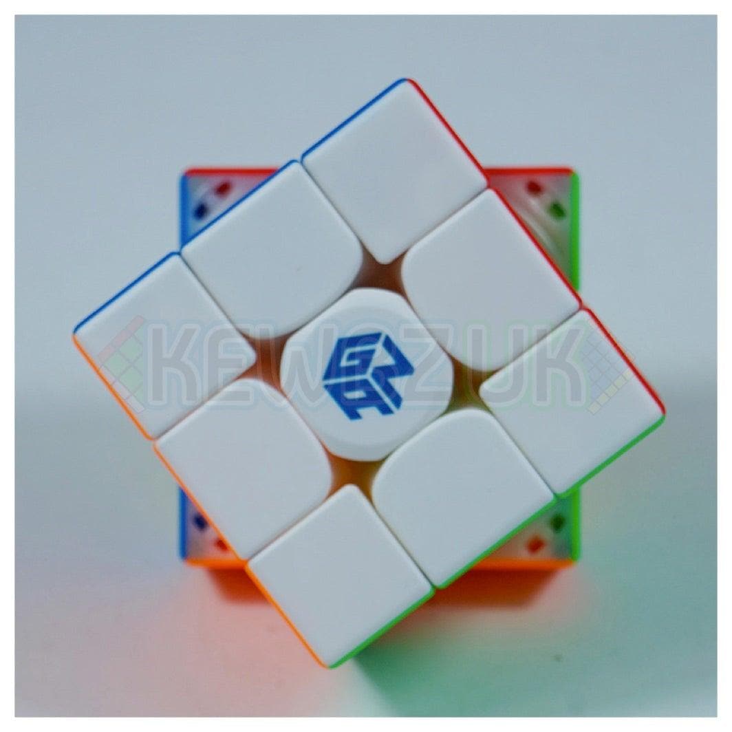 GAN 11 Mini Pro (Magnetic, Ball-core)