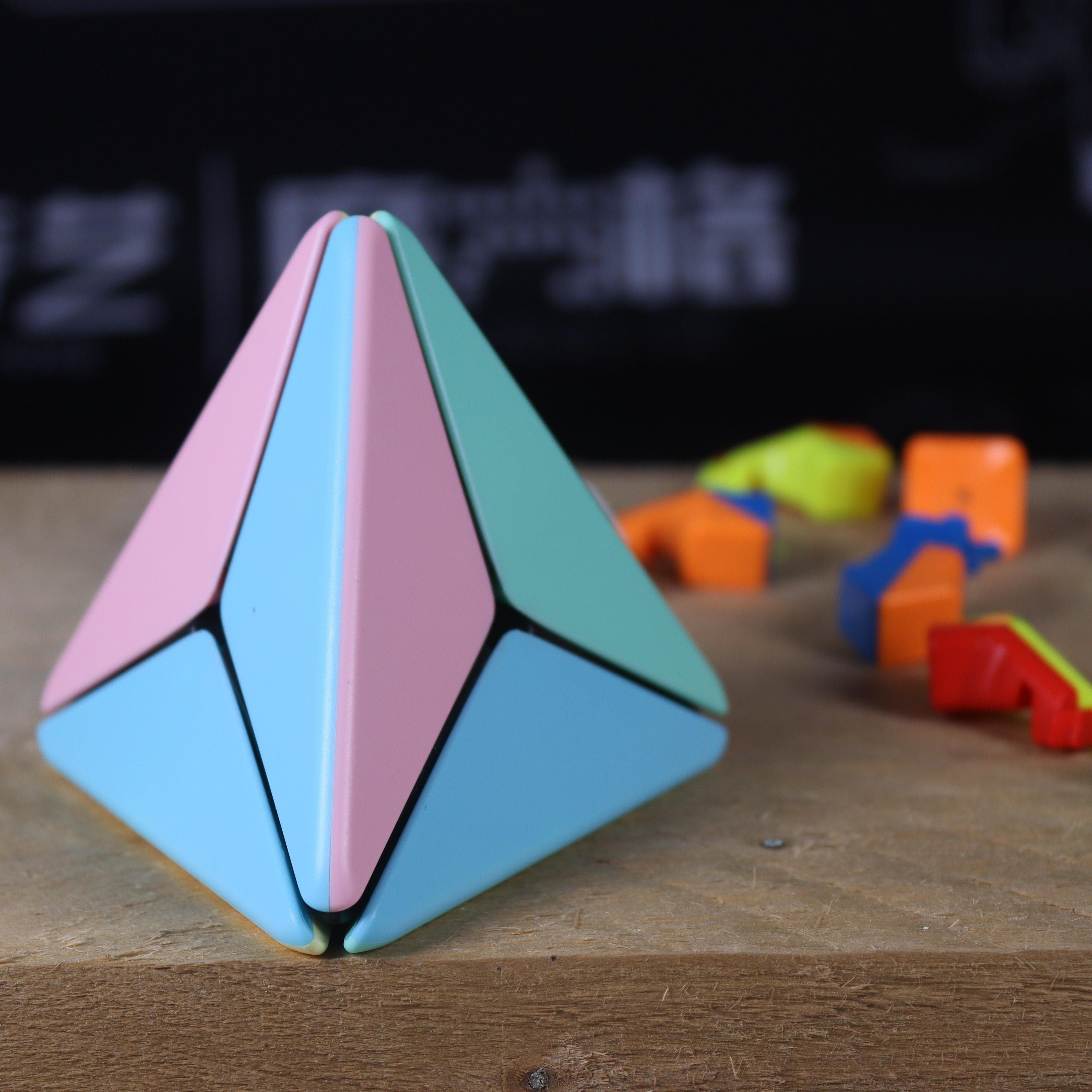 MoYu Boomerang Pyraminx