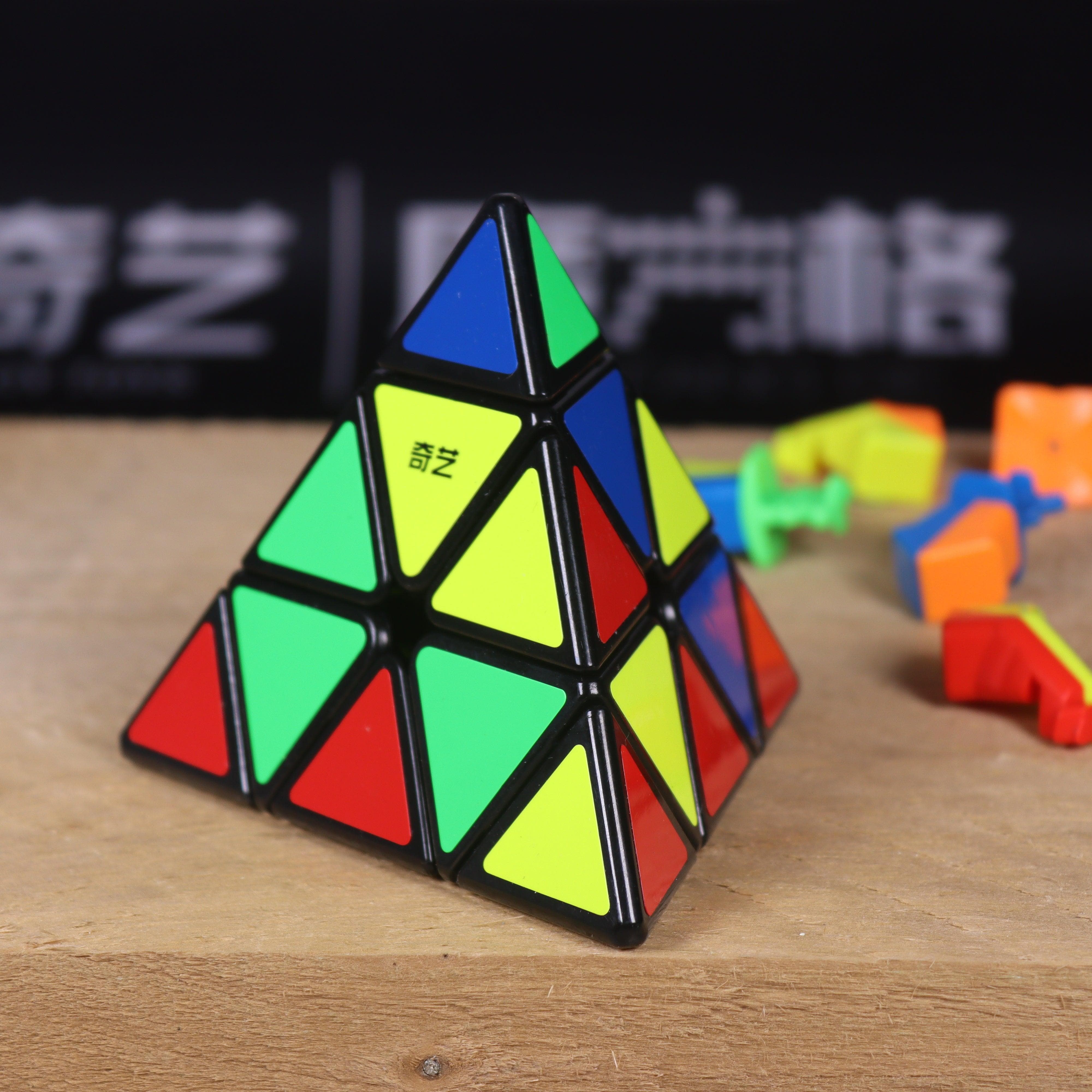 QiYi QiMing A Pyraminx