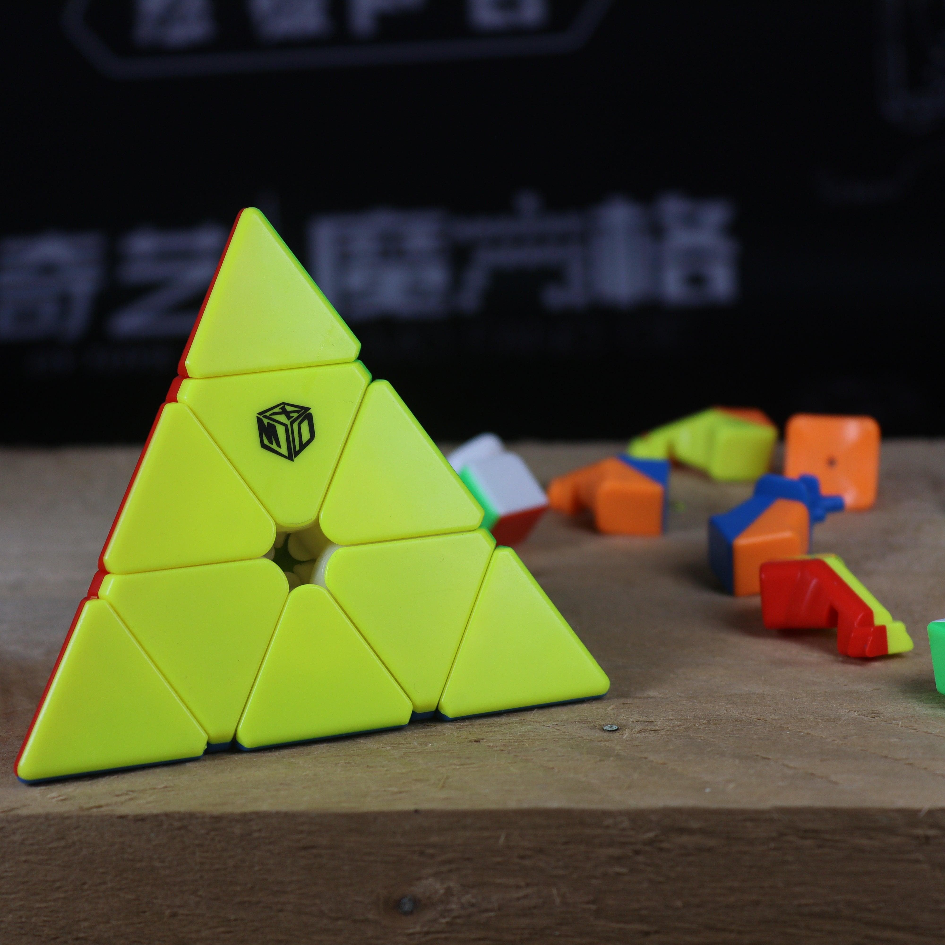 QiYi X-Man Bell Pyraminx V2 M