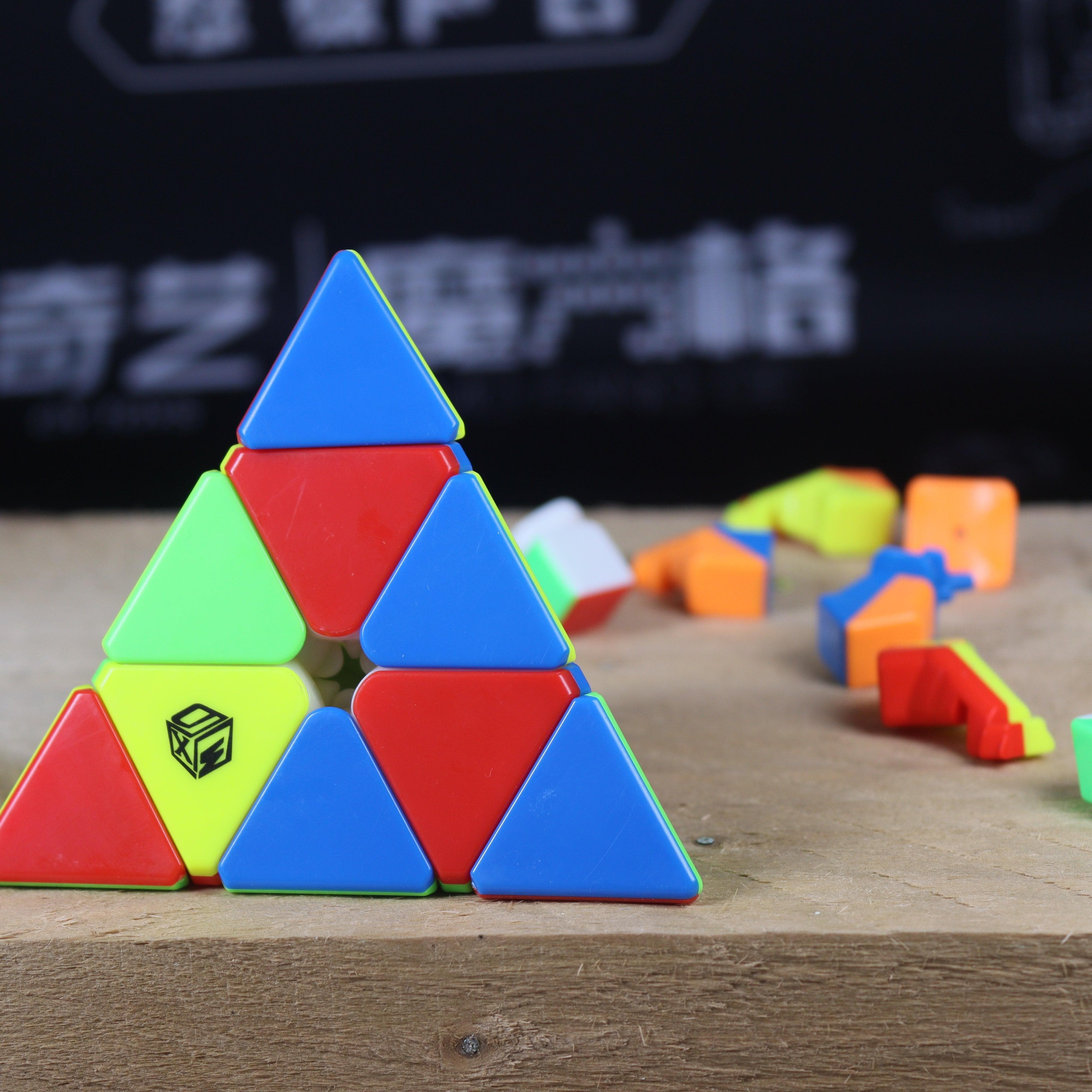 QiYi X-Man Bell Pyraminx V2 M